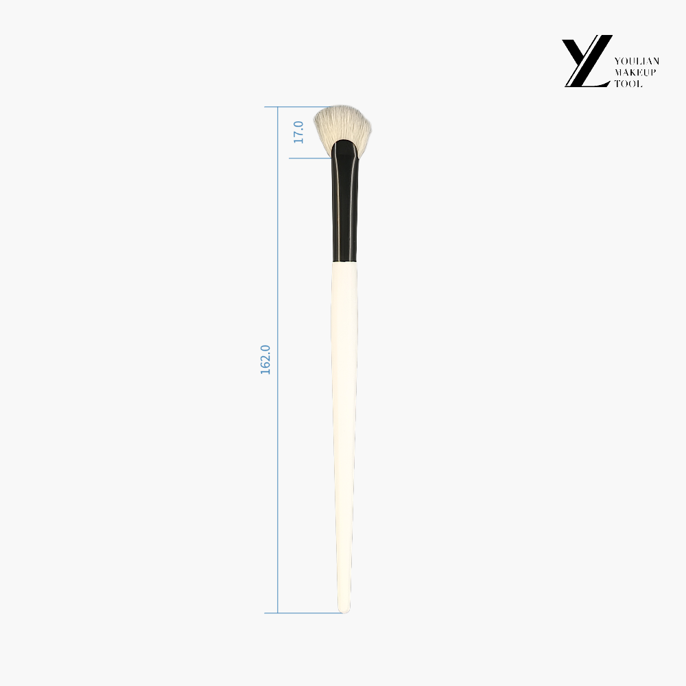 Maliit na scalloped highlight brush
